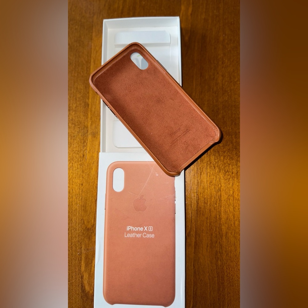 Apple iPhone XS Leather Case - Tan